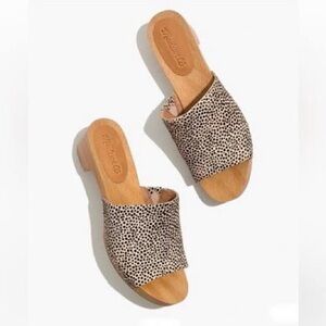 Women’s Open-Toe Slide Sandals in Black Speckle